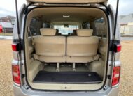 NISSAN ELGRAND 2007, HIGHWAY STAR, 2.5 V6 PETROL FULLY LOADED, 8 SEATER, ALLOYS, PEARL SILVER PAINT, BEIGE CLOTH INTERIOR