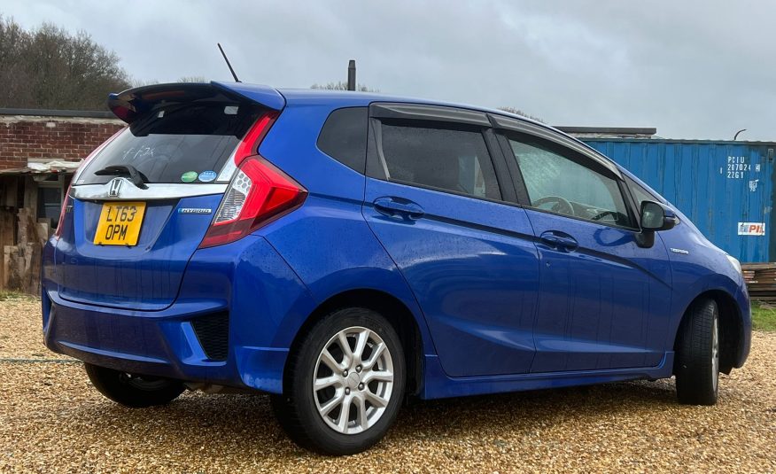 HONDA JAZZ / FIT 2013, S PACKAGE, 1.5 PETROL HYBRID FULLY LOADED, 5 SEATER, PEARL BLUE PAINT, BLACK CLOTH INTERIOR