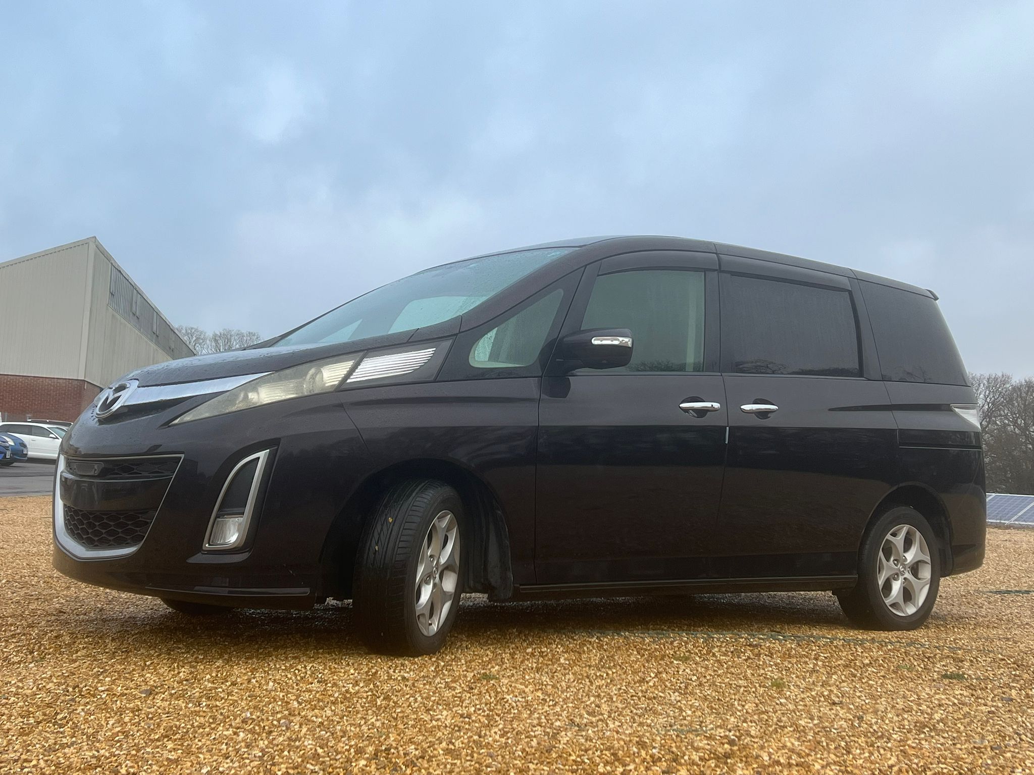 MAZDA BIANTE 2009, I-STOP, 2.0 PETROL FULLY LOADED, 8 SEATER, PEARL BLACK PAINT, BLACK CLOTH INTERIOR