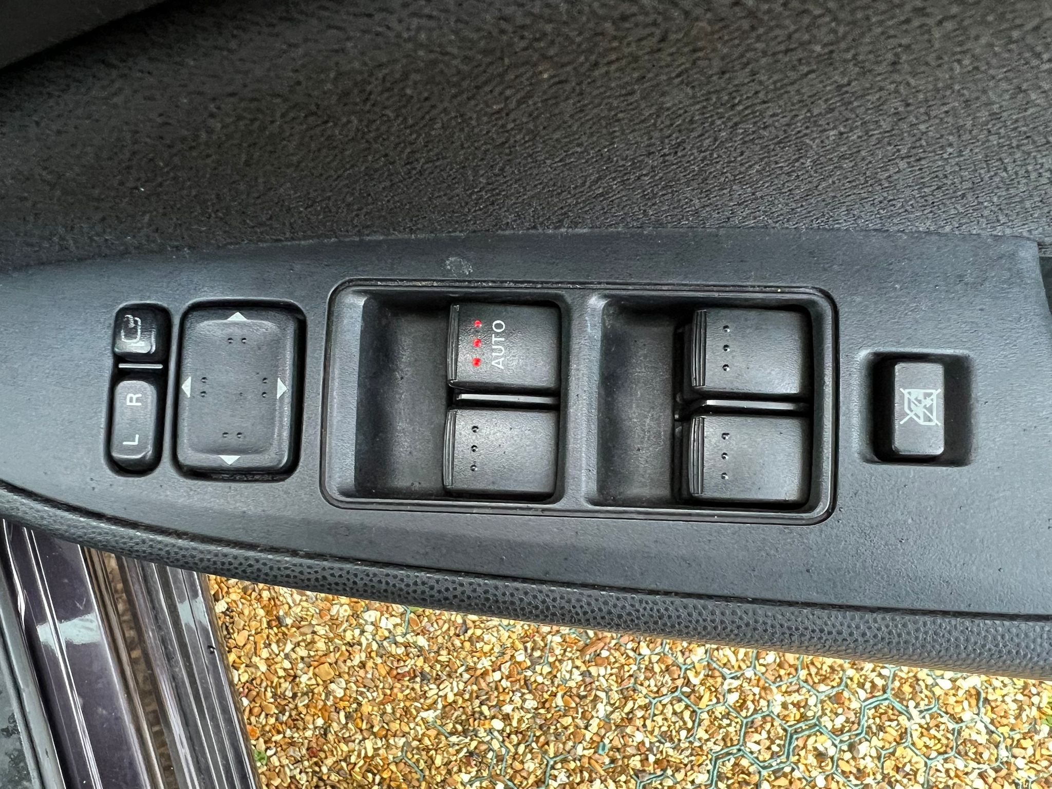 MAZDA BIANTE 2009, I-STOP, 2.0 PETROL FULLY LOADED, 8 SEATER, PEARL BLACK PAINT, BLACK CLOTH INTERIOR