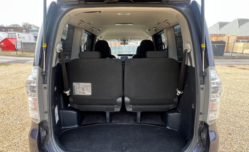 TOYOTA VOXY 2013, X EDITION, 2.0 PETROL FULLY LOADED, 8 SEATER, PEARL VIOLET PAINT, BLACK CLOTH INTERIOR