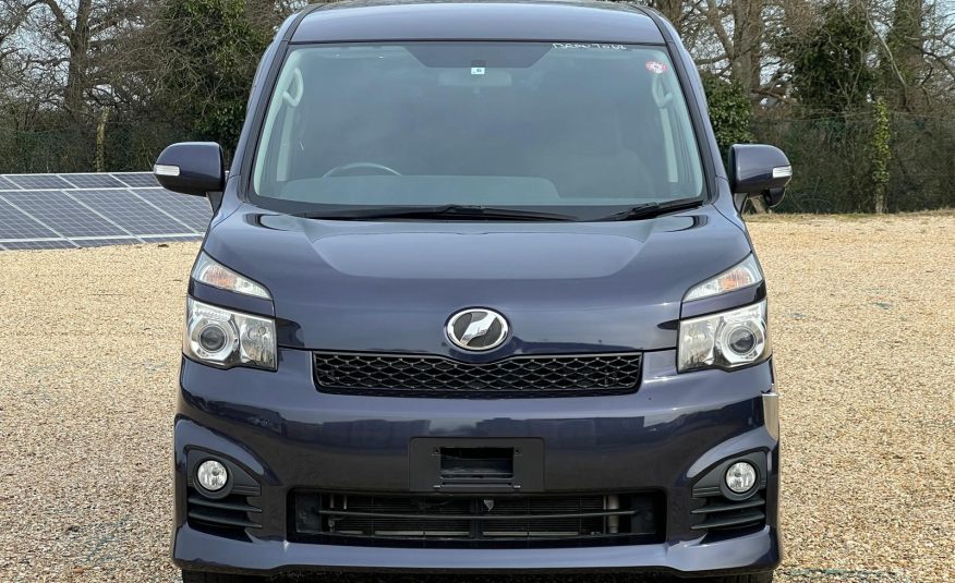 TOYOTA VOXY 2013, X EDITION, 2.0 PETROL FULLY LOADED, 8 SEATER, PEARL VIOLET PAINT, BLACK CLOTH INTERIOR