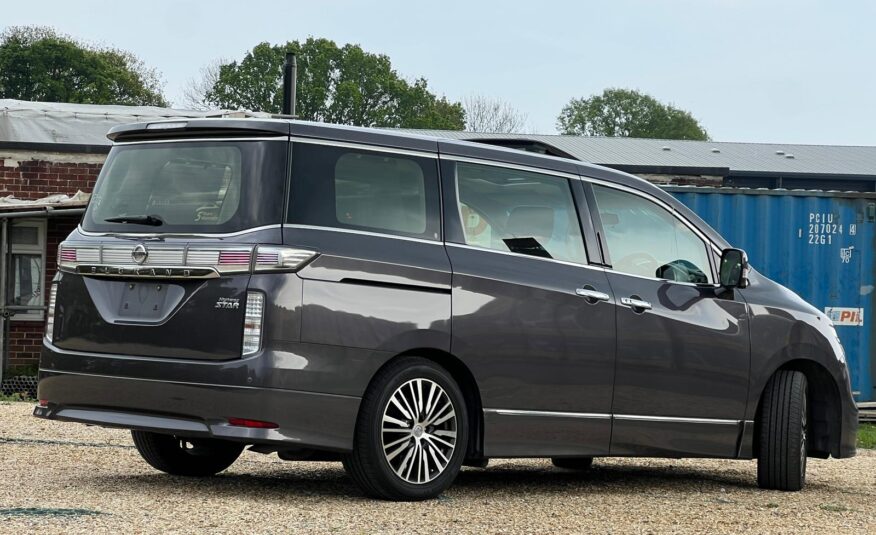 NISSAN ELGRAND 2014, HIGHWAY STAR 3.5 V6 PETROL FULLY LOADED, 7 SEATER, SUNROOF, PEARL GREY PAINT, BLACK LEATHER INTERIOR