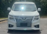 NISSAN ELGRAND 2015, HIGHWAY STAR 2.5 PETROL FULLY LOADED, 7 SEATER, PEARL WHITE PAINT, BLACK HALF LEATHER INTERIOR
