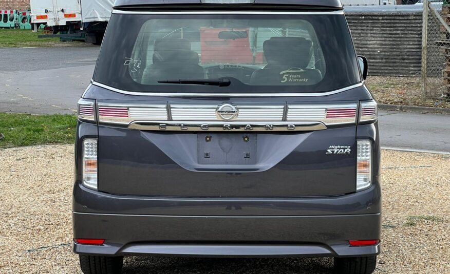 NISSAN ELGRAND 2014, HIGHWAY STAR 3.5 V6 PETROL FULLY LOADED, 7 SEATER, SUNROOF, PEARL GREY PAINT, BLACK LEATHER INTERIOR