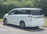 NISSAN ELGRAND 2015, HIGHWAY STAR 2.5 PETROL FULLY LOADED, 7 SEATER, PEARL WHITE PAINT, BLACK HALF LEATHER INTERIOR