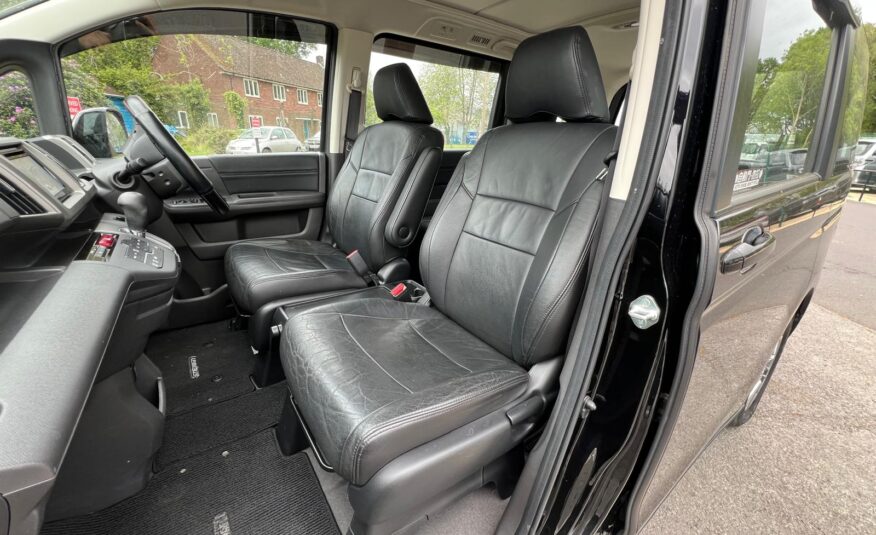 HONDA STEPWAGON 2014, SPADA, 2.0 PETROL FULLY LOADED, 7 SEATER, SUNROOF, PEARL BLACK PAINT, BLACK LEATHER INTERIOR