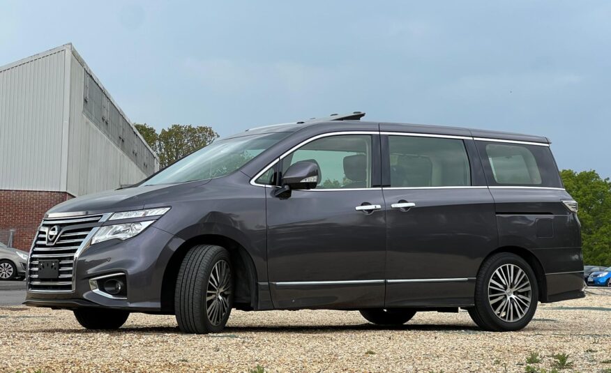 NISSAN ELGRAND 2014, HIGHWAY STAR 3.5 V6 PETROL FULLY LOADED, 7 SEATER, SUNROOF, PEARL GREY PAINT, BLACK LEATHER INTERIOR