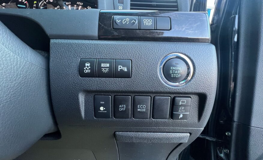 TOYOTA VELLFIRE 2011, G EDITION, 3.5Z V6 PETROL FULLY LOADED, 7 SEATER, ALLOYS, PEARL BLACK PAINT, BLACK CLOTH INTERIOR