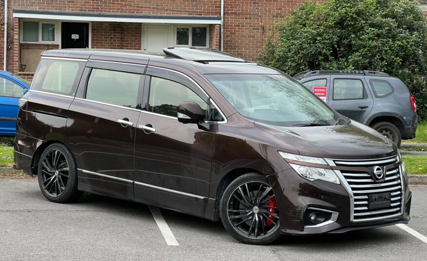 NISSAN ELGRAND 2014, HIGHWAY STAR 3.5 V6 PETROL FULLY LOADED, 7 SEATER, SUNROOF, ALLOYS, PEARL MAROON PAINT, BLACK LEATHER INTERIOR