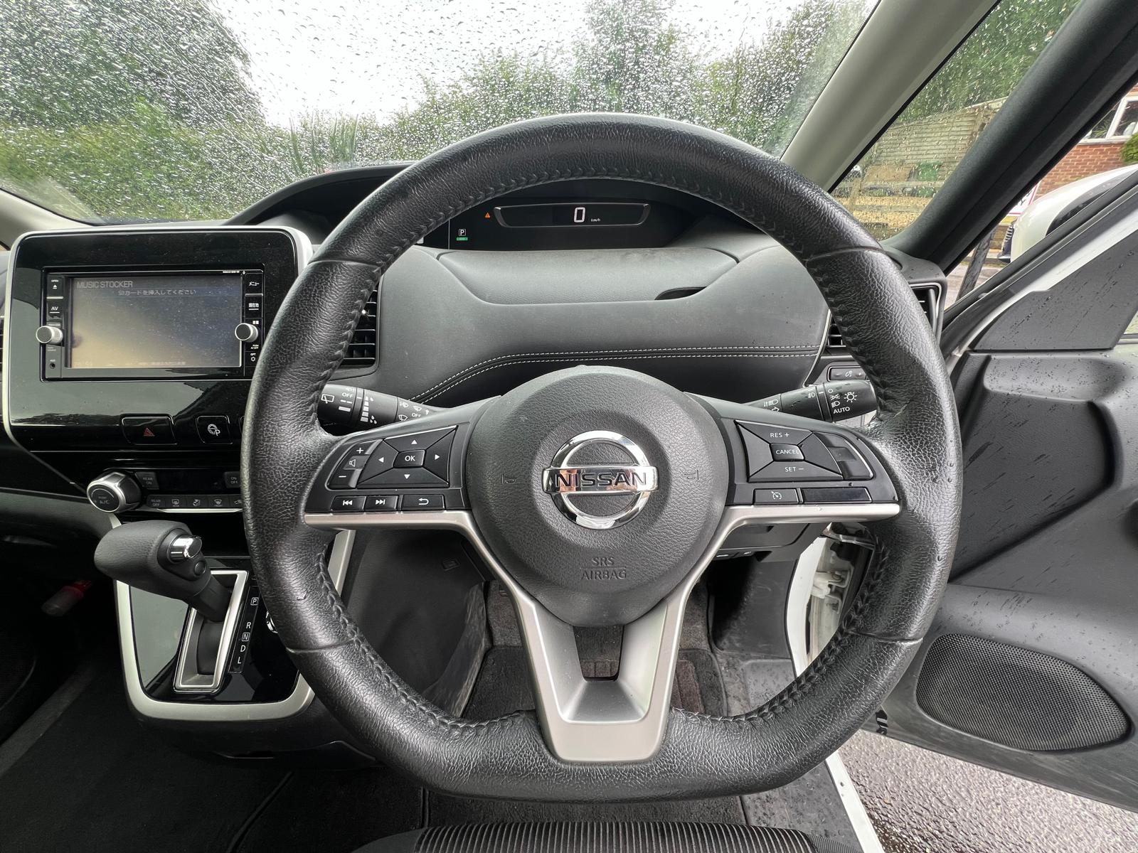 NISSAN SERENA 2018, PURE DRIVE, 2.0 PETROL HYBRID FULLY LOADED, 8 SEATER, PEARL WHITE PAINT, BLACK CLOTH INTERIOR