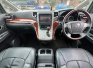 TOYOTA VELLFIRE 2010, 240Z PLATINUM SELECTION, 2.4 PETROL FULLY LOADED, 7 SEATER, WHITE PEARL CRYSTAL SHINE PAINT, BLACK LEATHER INTERIOR