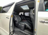 TOYOTA VELLFIRE 2010, 240Z PLATINUM SELECTION, 2.4 PETROL FULLY LOADED, 7 SEATER, WHITE PEARL CRYSTAL SHINE PAINT, BLACK LEATHER INTERIOR