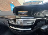 MERCEDES S550 2011, EXECUTIVE, 5.5 V8 PETROL FULLY LOADED, 5 SEATER, IRIDIUM SILVER PAINT, BLACK LEATHER INTERIOR
