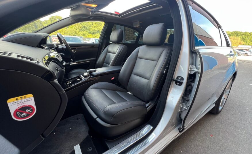 MERCEDES S550 2011, EXECUTIVE, 5.5 V8 PETROL FULLY LOADED, 5 SEATER, IRIDIUM SILVER PAINT, BLACK LEATHER INTERIOR