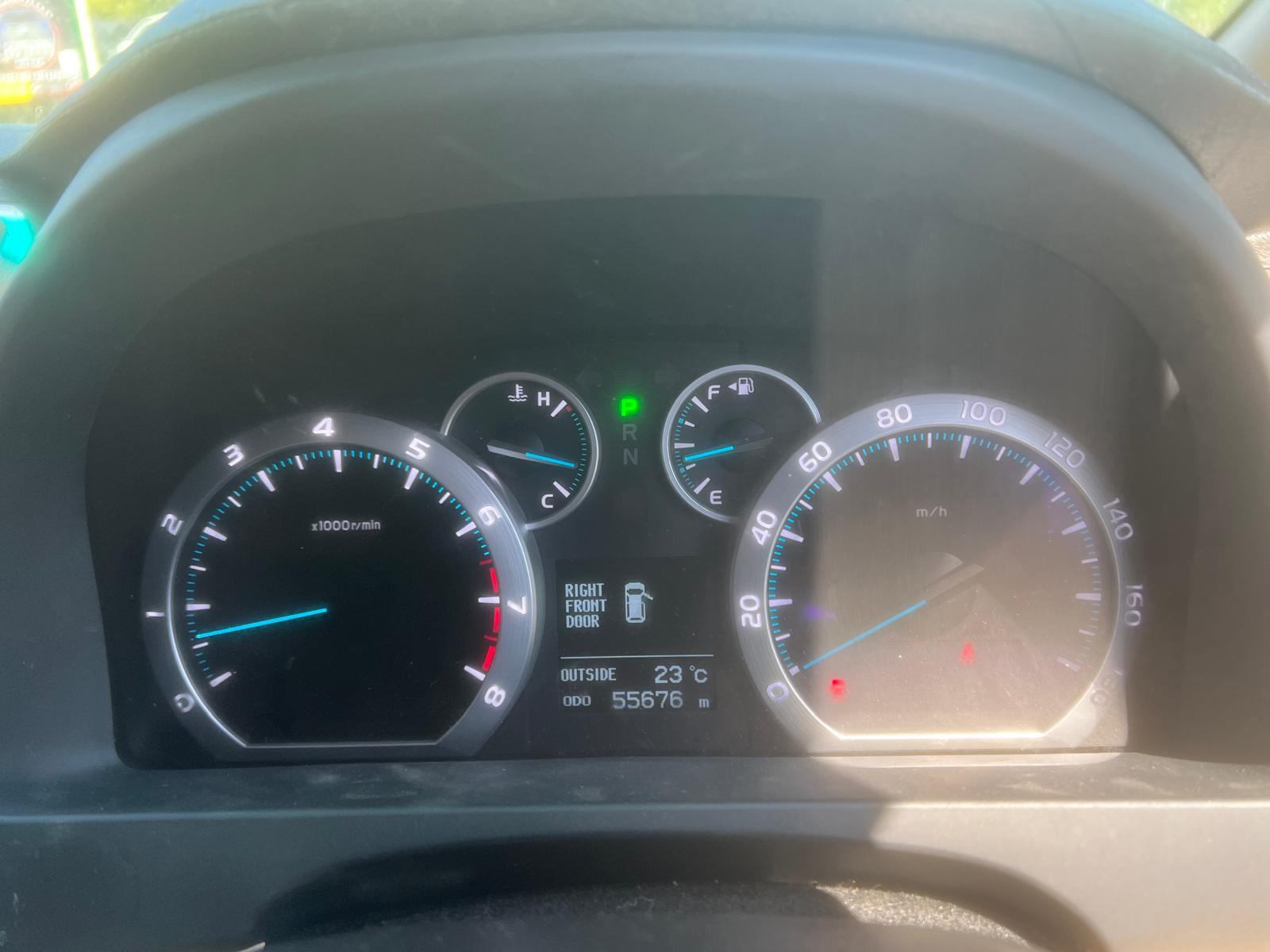 TOYOTA ALPHARD 2008, L PACKAGE, 3.5 V6 PETROL FULLY LOADED, 7 SEATER, CLASSIC SILVER PAINT, BEIGE LEATHER INTERIOR