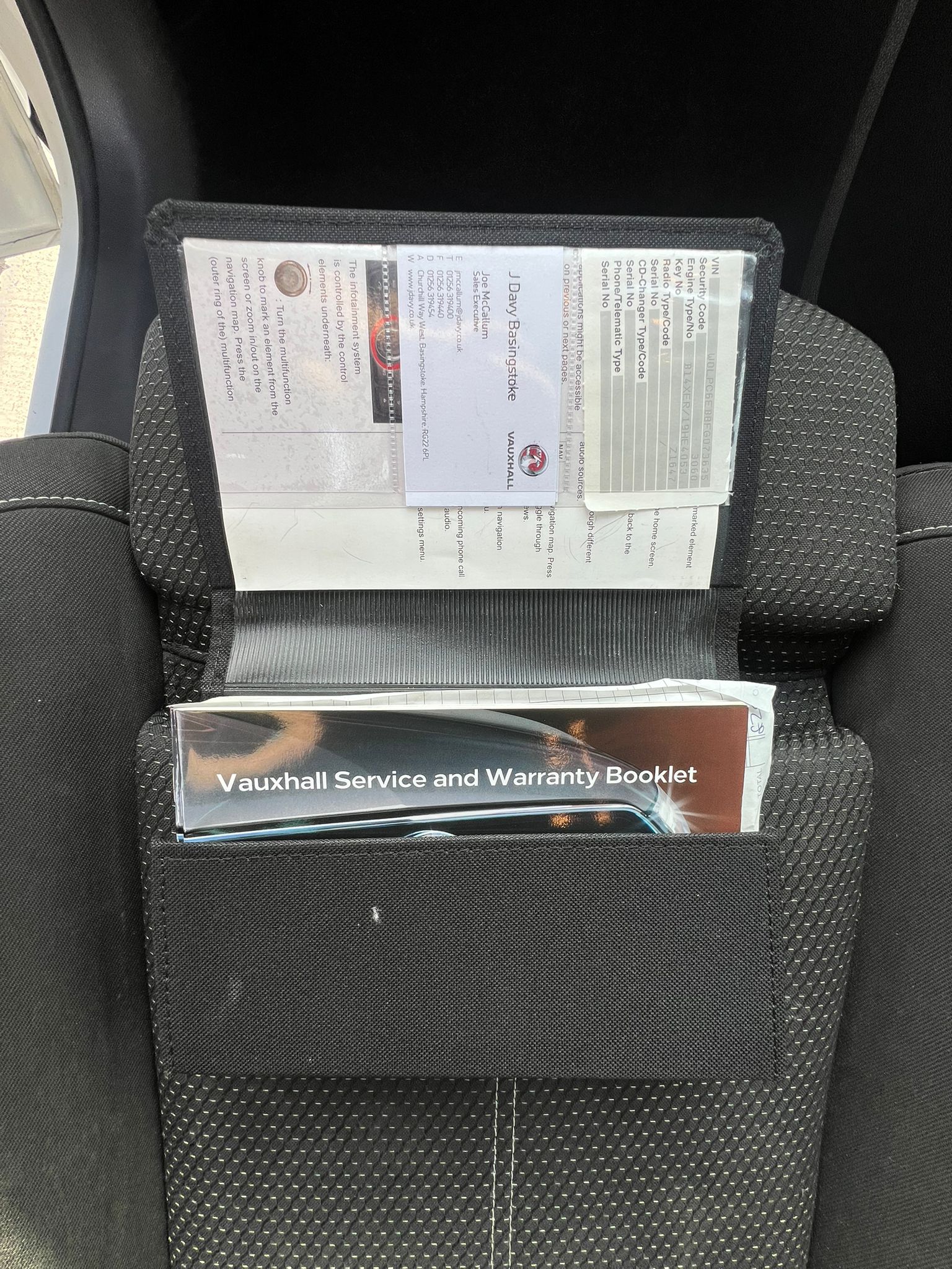 VAUXHALL ZAFIRA TOURER 2017, SRI NAV, 1.4 PETROL FULLY LOADED, 7 SEATER, GLACIER WHITE PAINT, BLACK CLOTH INTERIOR