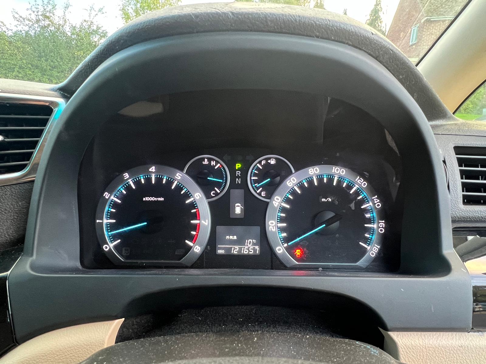 TOYOTA ALPHARD 2009, 240Z PLATINUM SELECTION, 2.4 PETROL FULLY LOADED, 7 SEATER, BODYKIT, ALLOYS, PEARL WHITE PAINT, BEIGE CLOTH INTERIOR