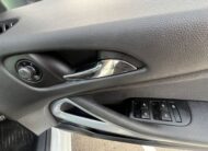 VAUXHALL ZAFIRA TOURER 2017, SRI NAV, 1.4 PETROL FULLY LOADED, 7 SEATER, GLACIER WHITE PAINT, BLACK CLOTH INTERIOR