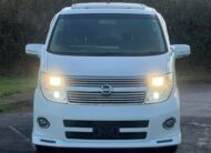 NISSAN ELGRAND 2007, HIGHWAY STAR, 3.5 V6 PETROL FULLY LOADED, 8 SEATER, SUNROOF, WHITE PEARL PAINT, BLACK LEATHER INTERIOR