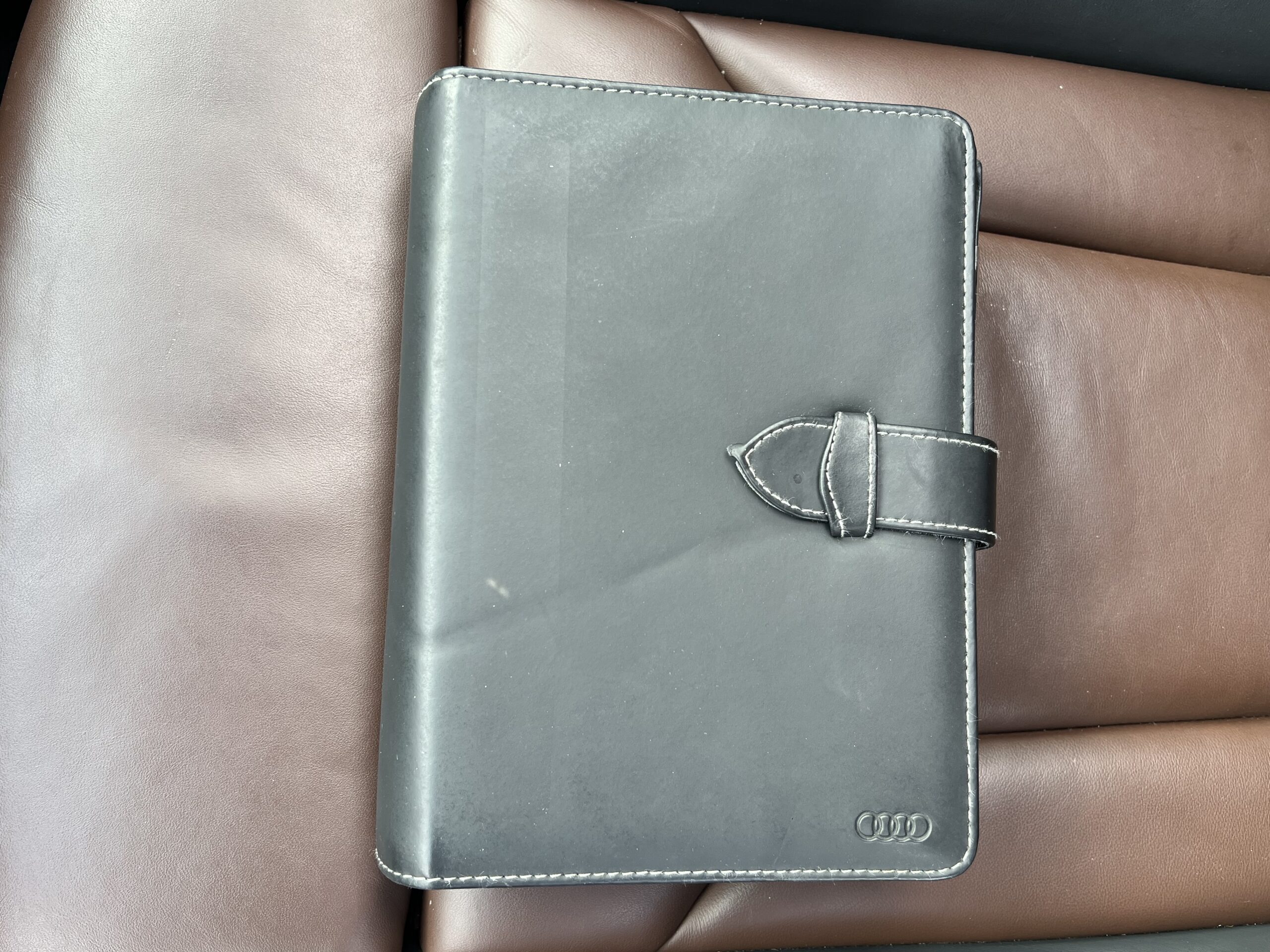 AUDI SQ5 2014, 3.0 V6 PETROL FULLY LOADED, 5 SEATER, SUNROOF, PEARL BLACK PAINT, BLACK / BROWN LEATHER INTERIOR