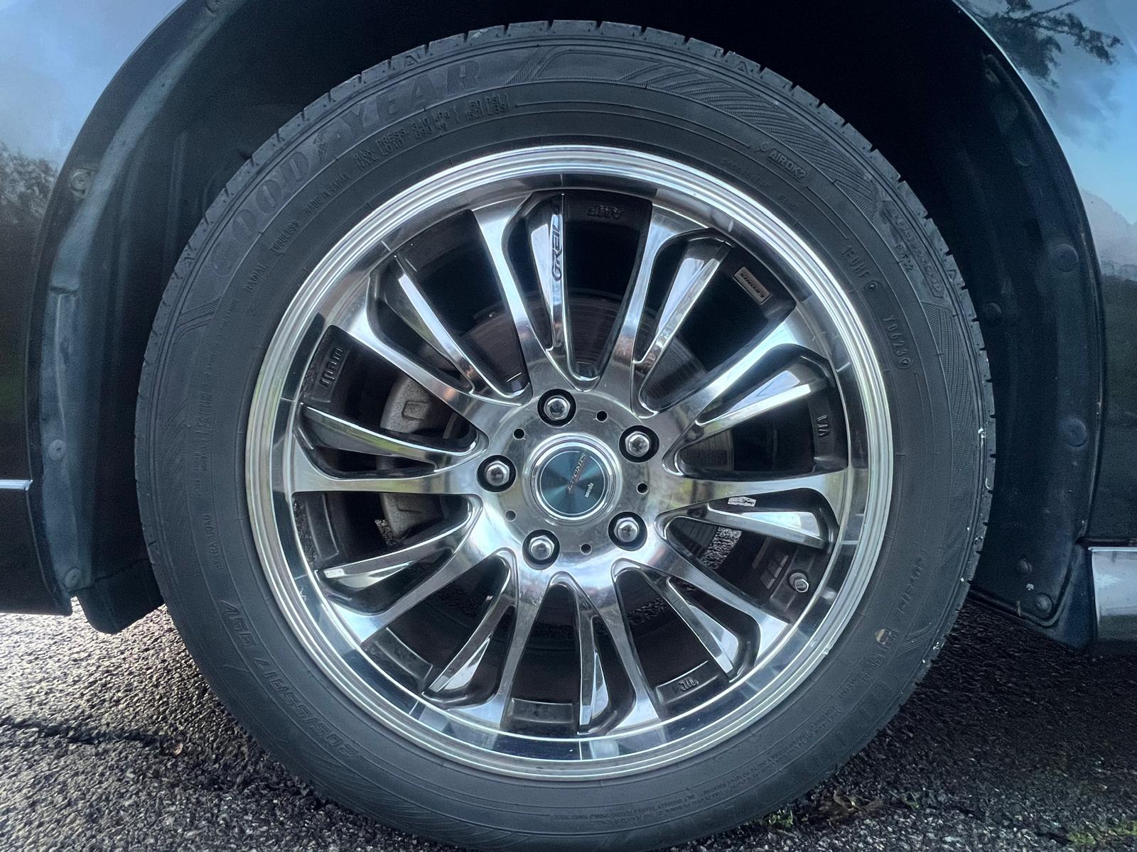 HONDA STEPWAGON 2013, SPADA COOL SPIRIT, 2.0 PETROL FULLY LOADED, 8 SEATER, ALLOYS, PREMIUM BLACK PEARL PAINT, BLACK HALF LEATHER INTERIOR