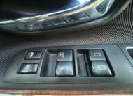 NISSAN ELGRAND 2007, HIGHWAY STAR, 3.5 V6 PETROL FULLY LOADED, 8 SEATER, SUNROOF, WHITE PEARL PAINT, BLACK LEATHER INTERIOR