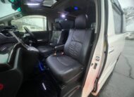 TOYOTA VELLFIRE 2012, 240Z PLATINUM SELECTION II, 2.4 PETROL FULLY LOADED, 7 SEATER, SUNROOF, WHITE PEARL CRYSTAL SHINE PAINT, BLACK LEATHER INTERIOR