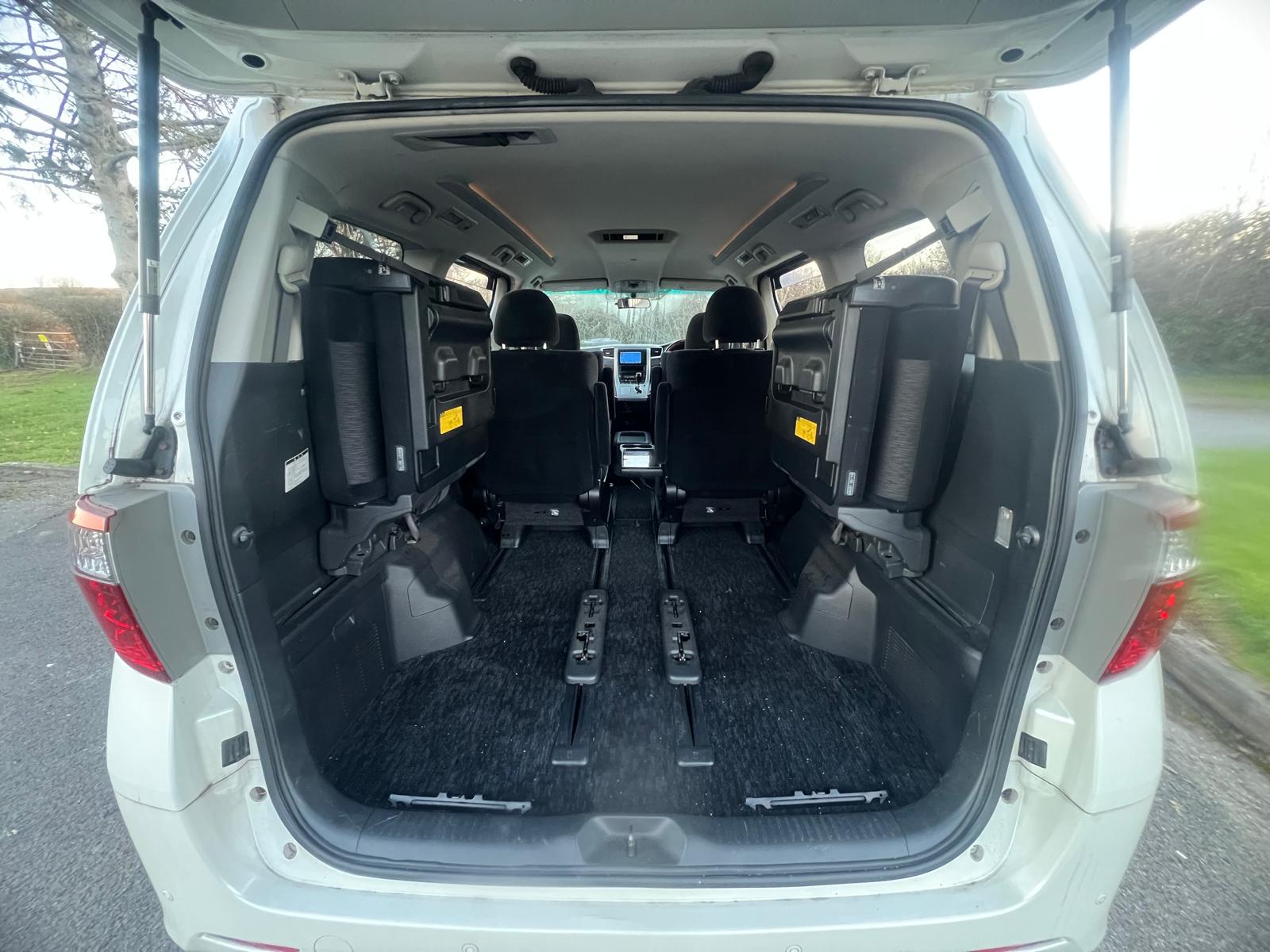 TOYOTA ALPHARD 2008, 240S PLATINUM SELECTION, 2.4 PETROL FULLY LOADED, 7 SEATER, WHITE PEARL CRYSTAL SHINE PAINT, BLACK CLOTH INTERIOR