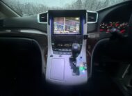 TOYOTA VELLFIRE 2012, 240Z PLATINUM SELECTION II, 2.4 PETROL FULLY LOADED, 7 SEATER, SUNROOF, WHITE PEARL CRYSTAL SHINE PAINT, BLACK LEATHER INTERIOR