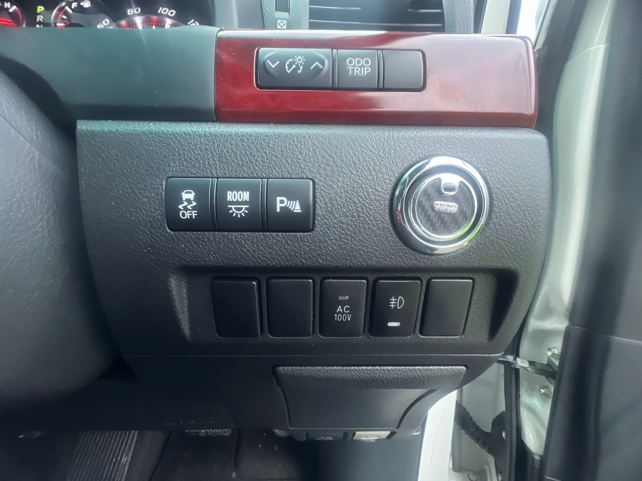 TOYOTA ALPHARD 2008, 240S PLATINUM SELECTION, 2.4 PETROL FULLY LOADED, 7 SEATER, WHITE PEARL CRYSTAL SHINE PAINT, BLACK CLOTH INTERIOR