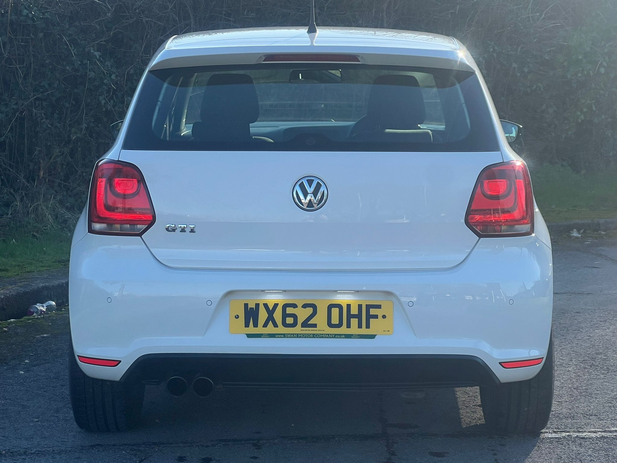 VOLKSWAGEN POLO GTI 2013, 1.4 PETROL FULLY LOADED, 5 SEATER, CANDY WHITE PAINT, BLACK CLOTH INTERIOR