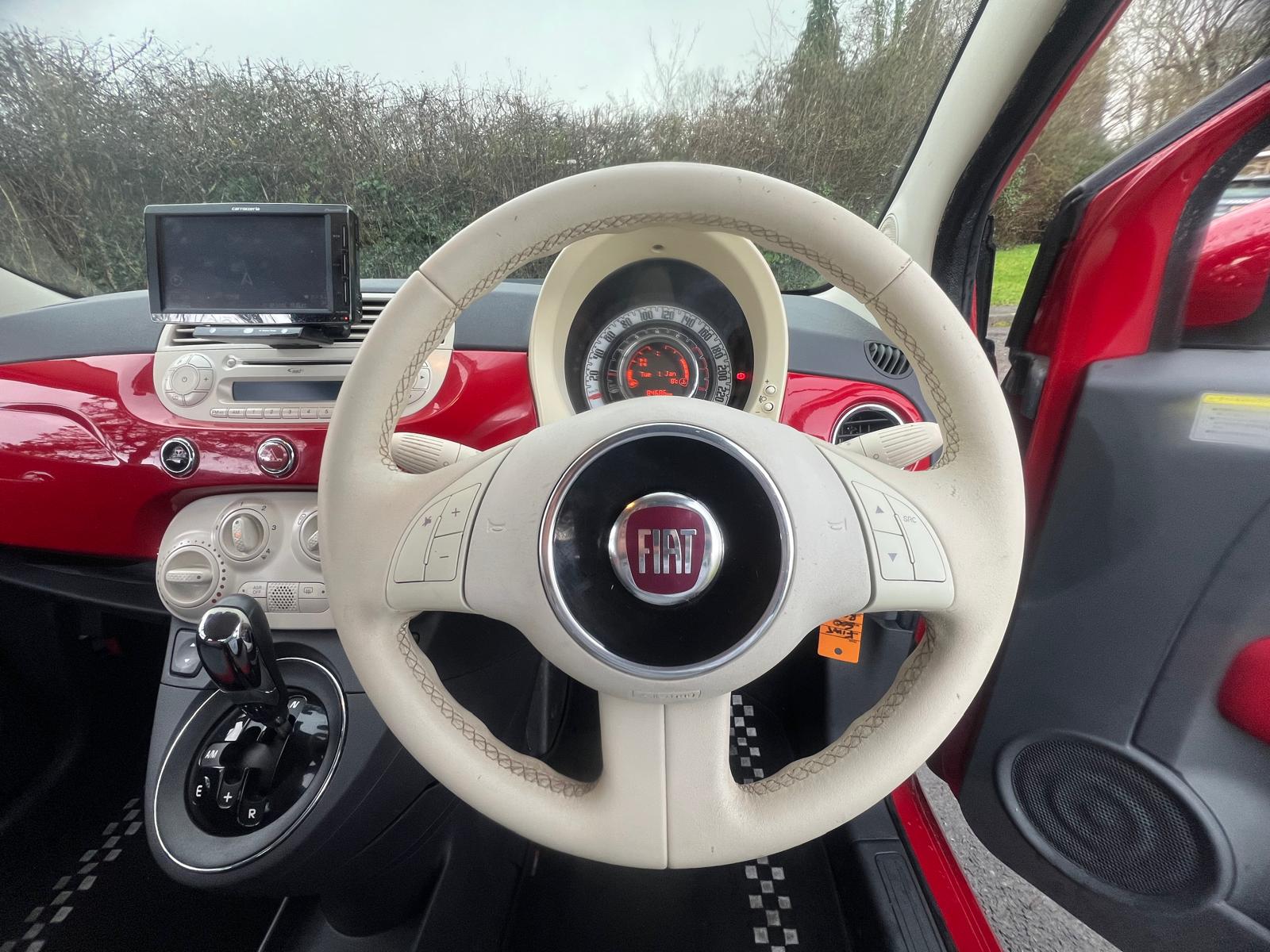 FIAT 500 2014, POP, 1.2 PETROL FULLY LOADED, 4 SEATER, PASODOBLE RED PAINT, GREY AND RED CLOTH INTERIOR