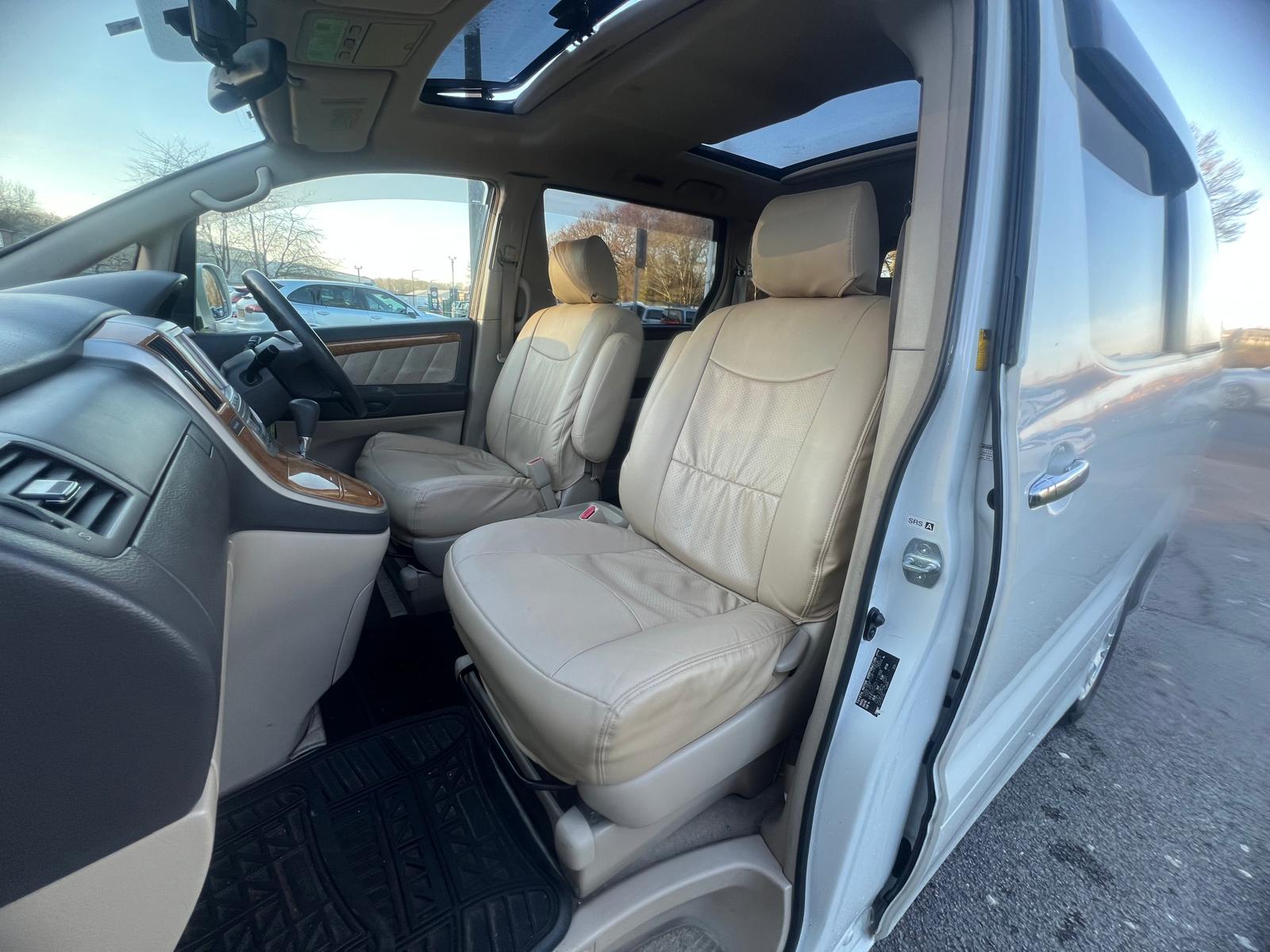 TOYOTA ALPHARD 2007, G SPEC, 3.0 V6 PETROL FULLY LOADED, 7 SEATER, SUNROOF, BLIZZARD PEARL PAINT, BEIGE CLOTH INTERIOR