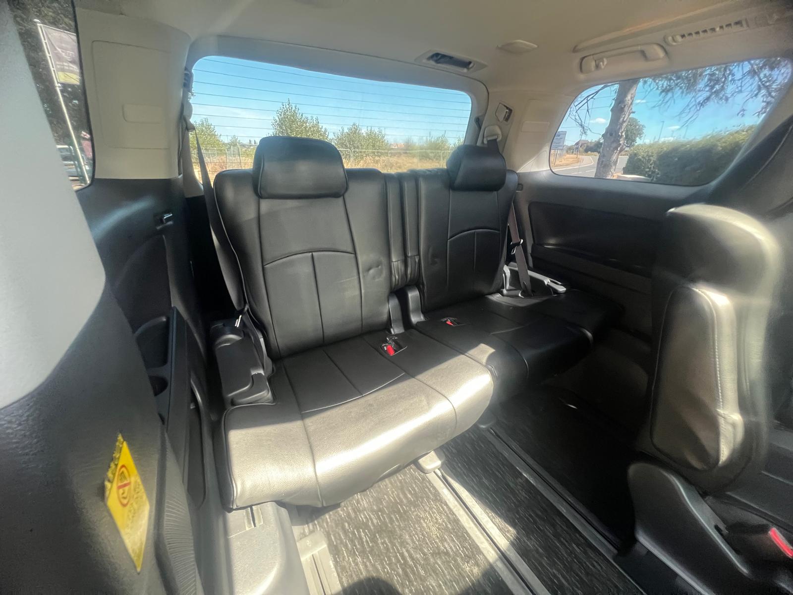 TOYOTA ALPHARD 2010, 240S PLATINUM SELECTION, 2.4 PETROL FULLY LOADED, SUNROOF, 7 SEATER, PEARL BLACK PAINT, BLACK LEATHER INTERIOR