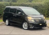 TOYOTA VELLFIRE 2009, 240S PLATINUM SELECTION, 2.4 PETROL FULLY LOADED, 7 SEATER, BLACK ONYX PAINT, BLACK CLOTH INTERIOR