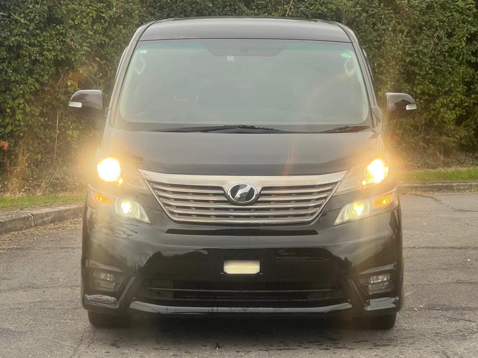 TOYOTA VELLFIRE 2009, 240S PLATINUM SELECTION, 2.4 PETROL FULLY LOADED, 7 SEATER, BLACK ONYX PAINT, BLACK CLOTH INTERIOR