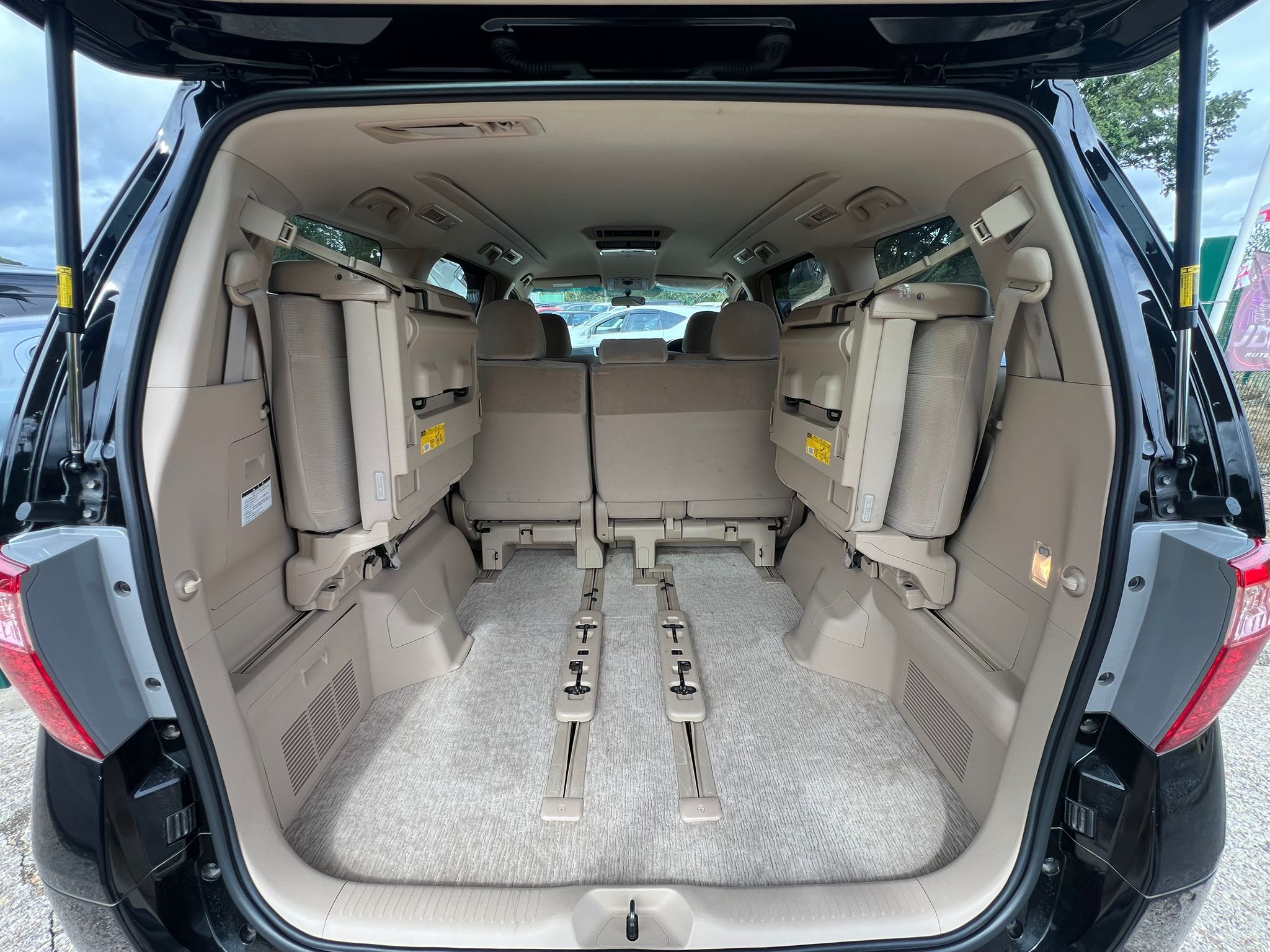 TOYOTA ALPHARD 2013, 240X PLATINUM SELECTION, 2.4 PETROL FULLY LOADED, 8 SEATER, BLACK ONYX PAINT, BEIGE CLOTH INTERIOR