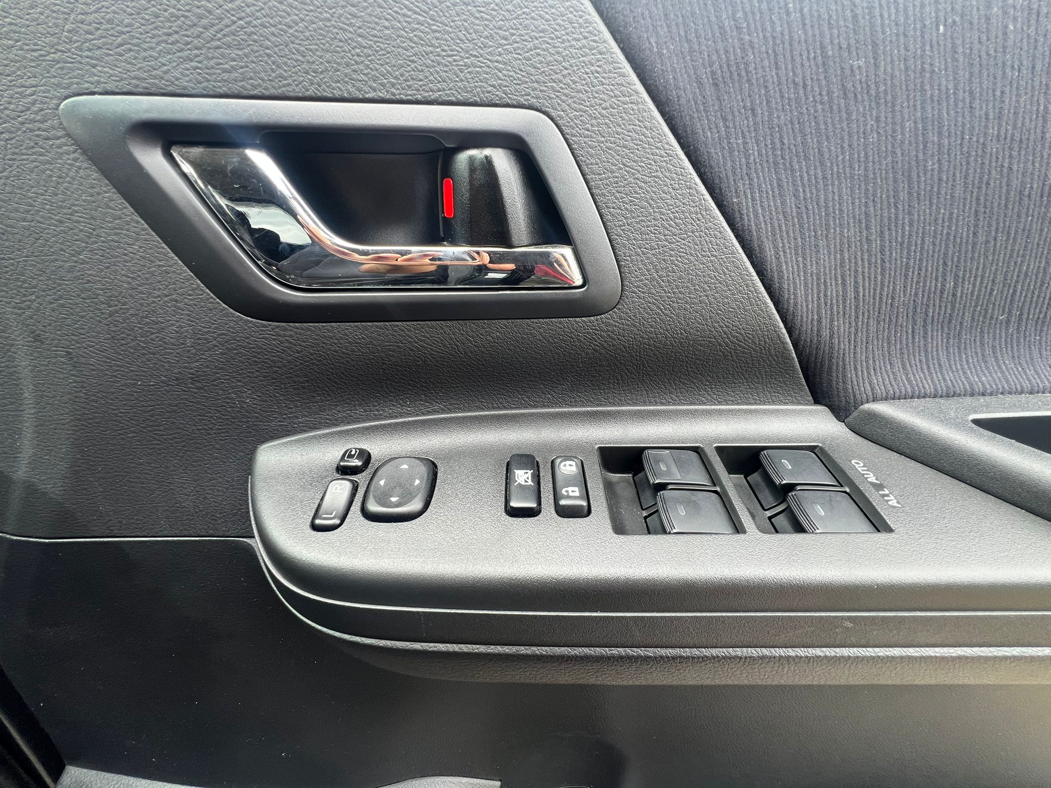 TOYOTA VELLFIRE 2009, 240S PLATINUM SELECTION, 2.4 PETROL FULLY LOADED, 7 SEATER, MAGNETIC GREY METALLIC PAINT, BLACK ALCANTARA INTERIOR