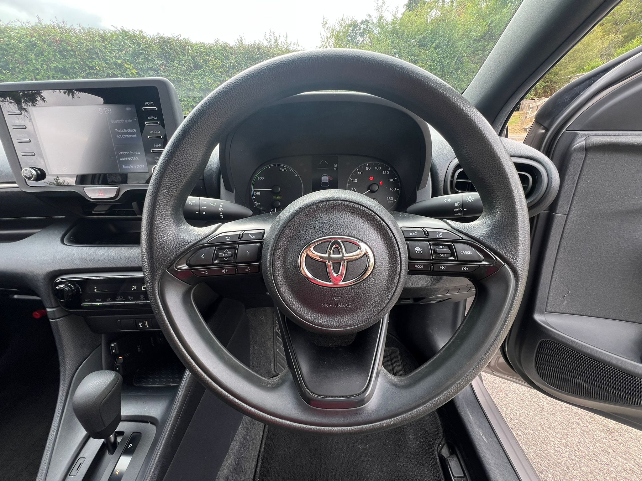 TOYOTA YARIS 2021, HYBRID G SPEC, 1.5 PETROL / HYBRID FULLY LOADED, 5 SEATER, AVANT GARDE BRONZE METALLIC PAINT, BLACK CLOTH INTERIOR
