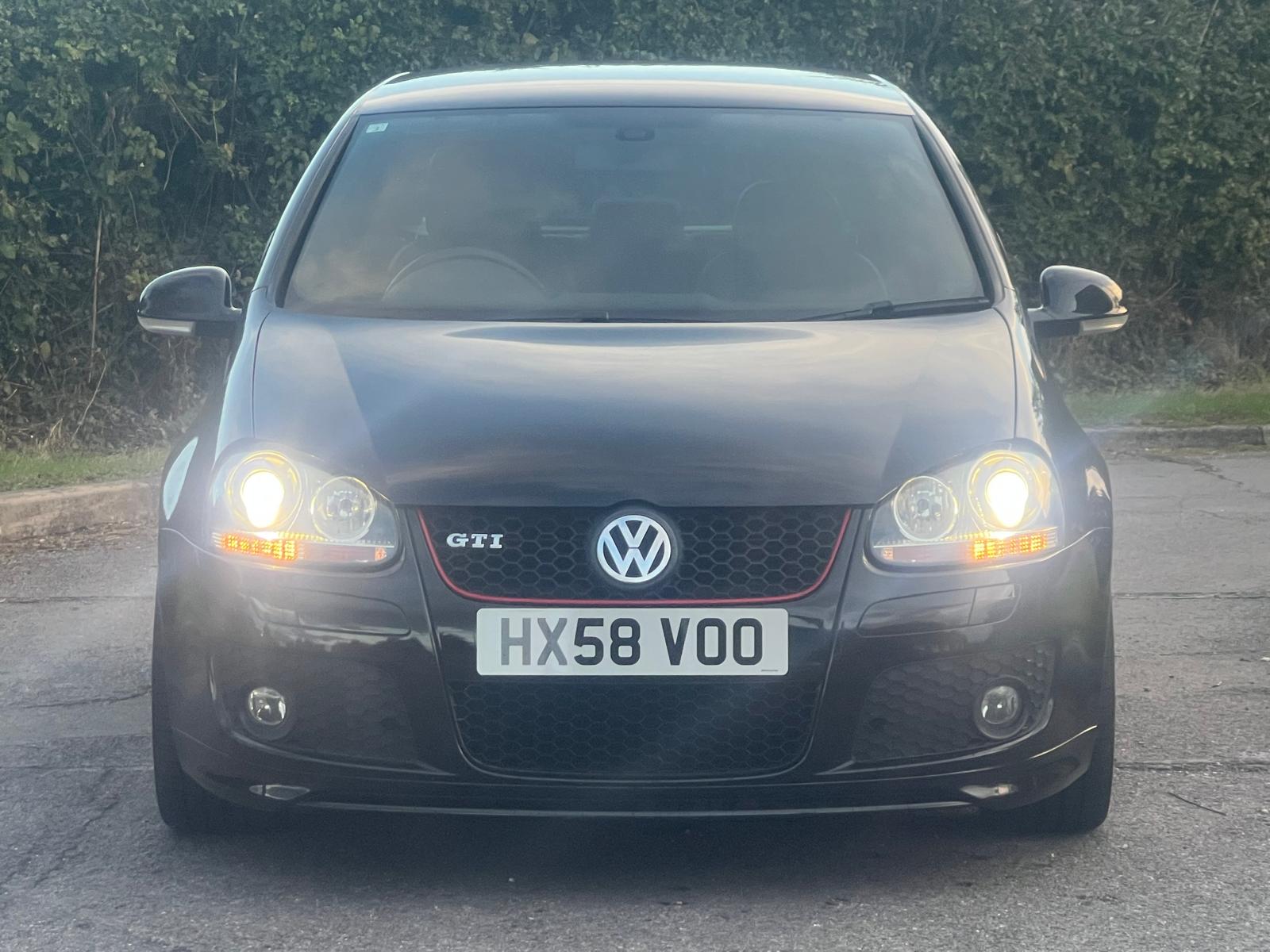 VOLKSWAGEN GOLF GTI 2009, PIRELLI EDITION, 2.0 PETROL FULLY LOADED, 5 SEATER, BLACK MAGIC PEARL PAINT, BLACK AND GREY HALF LEATHER INTERIOR