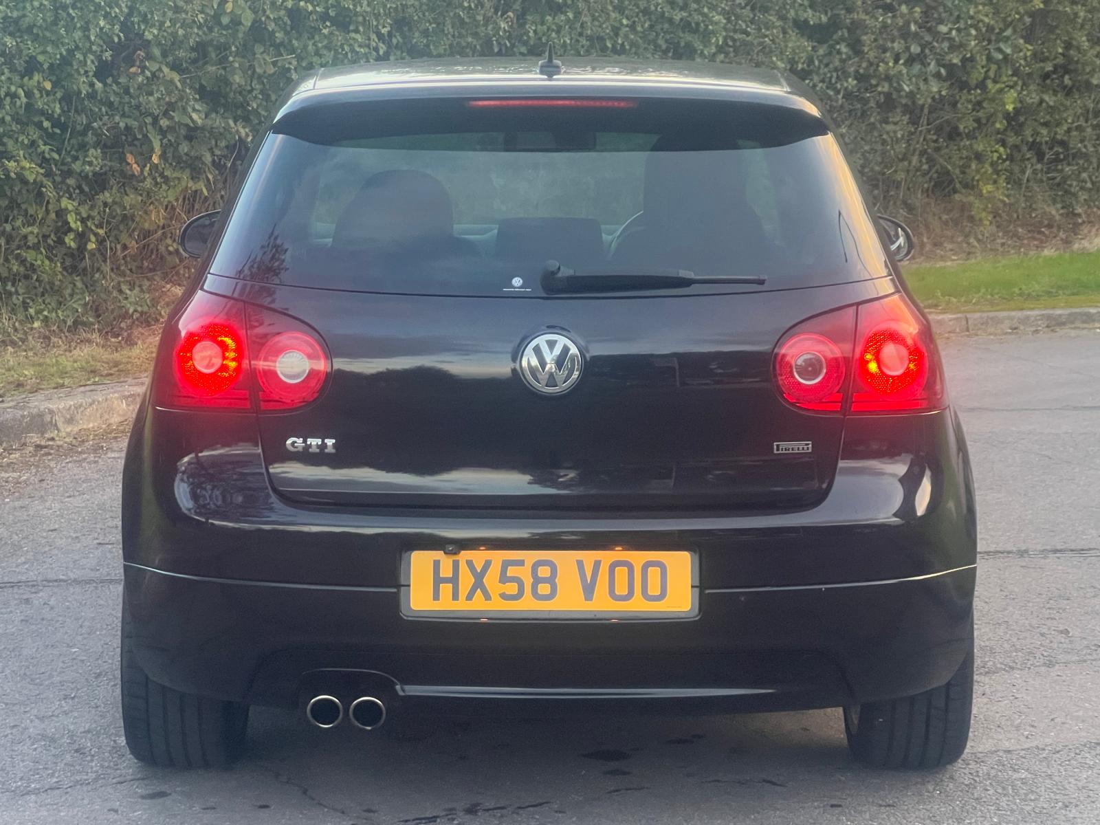 VOLKSWAGEN GOLF GTI 2009, PIRELLI EDITION, 2.0 PETROL FULLY LOADED, 5 SEATER, BLACK MAGIC PEARL PAINT, BLACK AND GREY HALF LEATHER INTERIOR